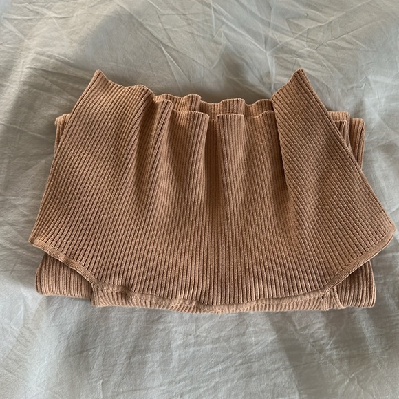 MAJORELLE Lulu Ribbed Knit Sweater Dress in Bone Size Medium - Picture 8 of 10